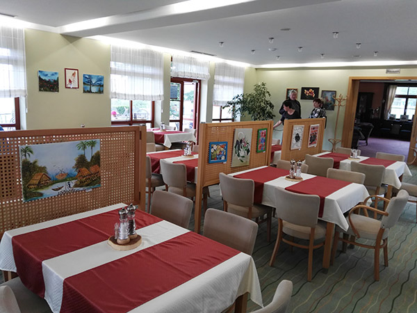 Vernisáž obrazů v hotelu Golf Austerlitz Slavkov u Brna